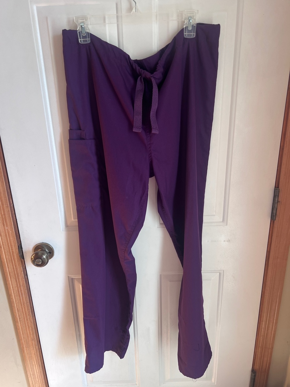 Cherokee WW Originals Unisex Scrub Pants Eggplant Purple Low Rise Straight Leg M